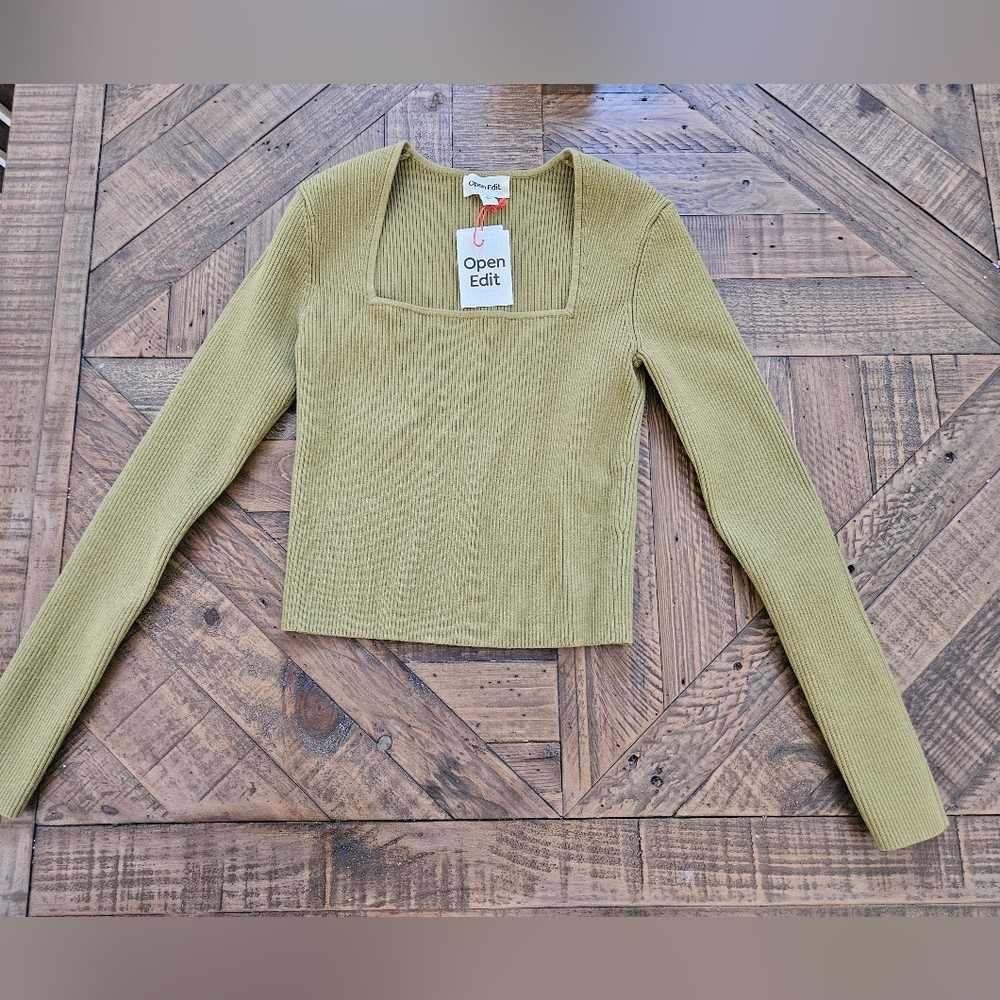 Ribbed Long sleeve top